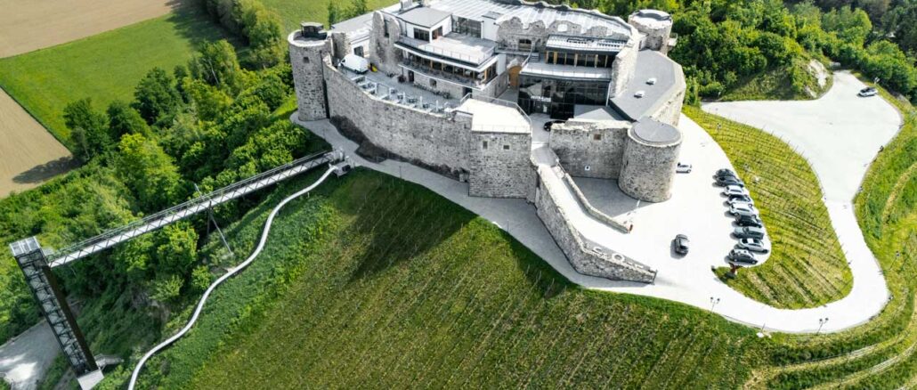 Burg Taggenbrunn in St. Veit an der Glan, Kärnten - © Matic Kremzar